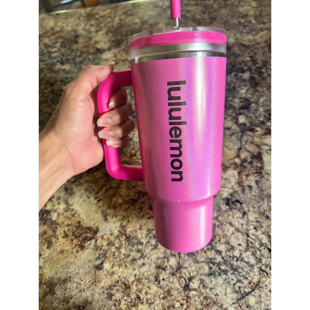 Lululemon insulate tumbler 40oz
